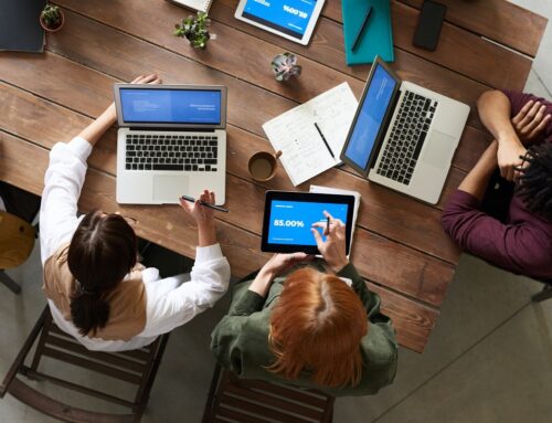 စီးပွားရေး လုပ်ငန်းရှင်များအတွက် စာရင်းကိုင်တဲ့ ငွေကြေးစီမံခန့်ခွဲ ပေးနိုင်တဲ့ လက်ထောက်တစ်ယောက်ကဲ့သို့ ဆင်တူတဲ့ Cloud Account software