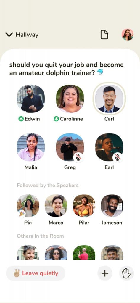 ClubhouseApp–1OpenRoom-709×1536